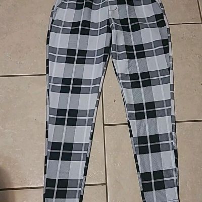 I Believe Women's Stretch Legging Pants Black / White  Plaid Size Xl