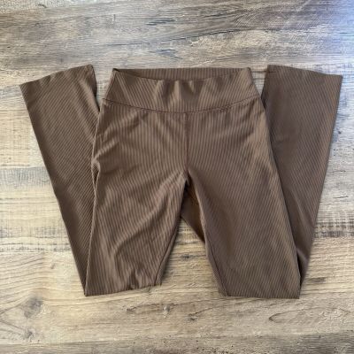 Brown Flare Leggings S Work Out Athletic Pants Cocoa Boot Cut Athleisure Petite