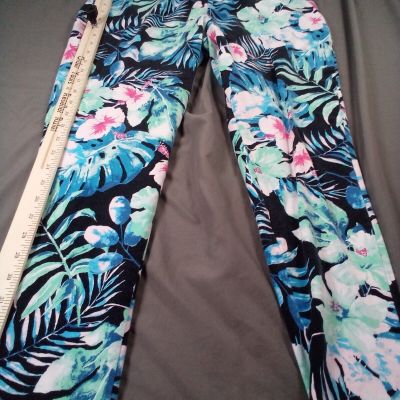 Romans womans plus multicolor floral leggins sz 18/20