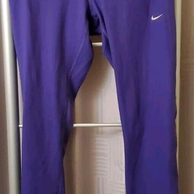 Nike Dri-Fit Pull-On Capri Leggings Women's Size M Purple Mid Rise Elastic Waist