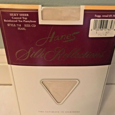 Vintage Hanes Silk Reflections Silky Sheer Pantyhose   Size CD  Color:  Pearl