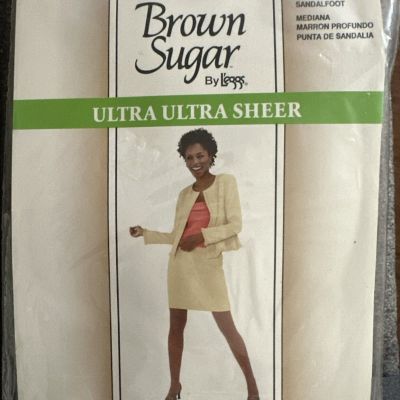 Brown Sugar Leggs Medium Ultra Ultra Sheer Regular Panty Jet Brown NEW NIP