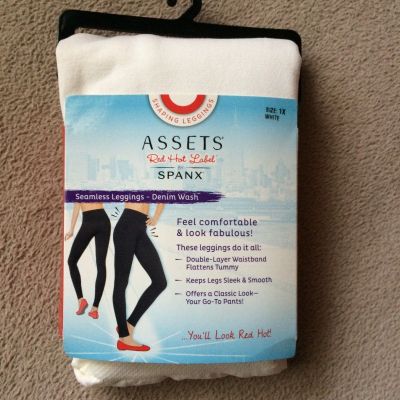 Assets by Spanx BBW 1X White Seamless Leggings Denim Wash Style 2268P NWT