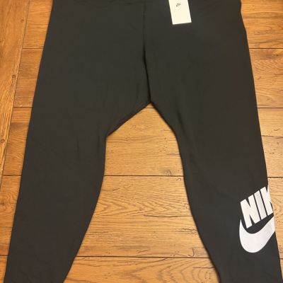 Nike Women's Regular Length Tight Fit Leggings DB6052 010 Black White 3X