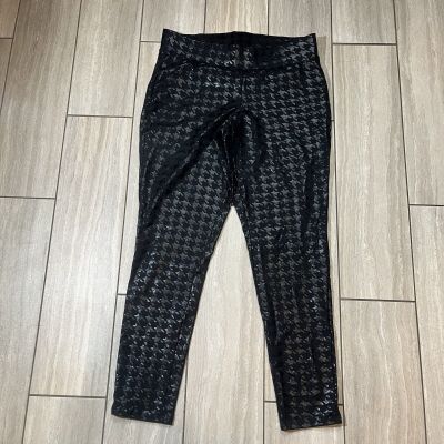 Torrid Womens Houndstooth Black Leggings Size 0X