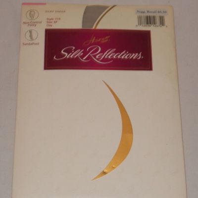 NIP Hanes Silk Reflections Sandalfoot Size EF Non-Control Top Color Clay 715