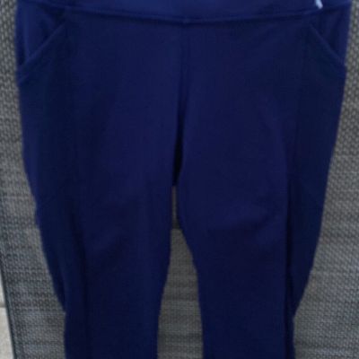 ~Ladies Lululemon Navy Capri Signature Athletic Leggings~6~RARE!~