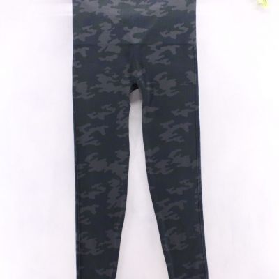 Spanx EcoCare Seamless Tummy Smoothig Leggings Camo/Very Black Sz L