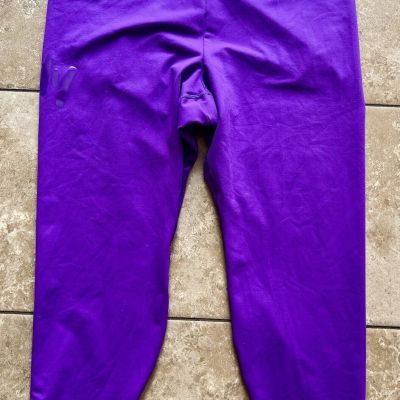 Yitty Major Label Shaping High Waist Logo Capri Leggings Size 3X