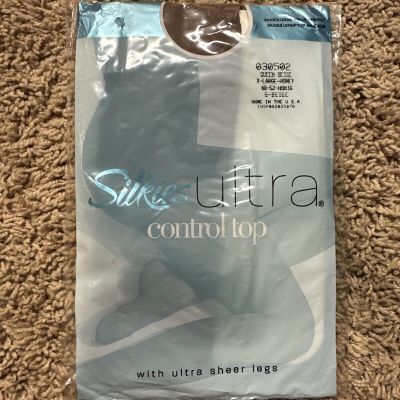 Silkies Ultra Control Top Beige Honey 030502 Ultra Sheer XL Queen Pantyhose