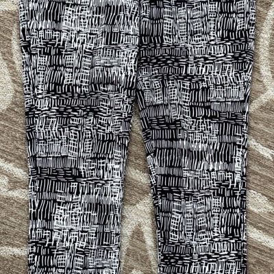 Lysse Leggings Women's Size Small High Waist Back Ankle Zipper Pants Black White