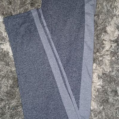 Vs pink Fashion Leggings new Small Grey Side Striped Logo