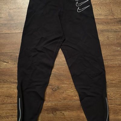 Nike Women’s Size Small Zippered Black Leggings