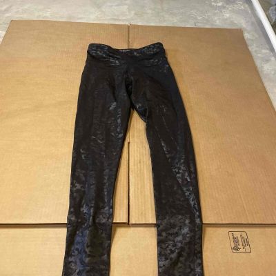 Human Performance Engineering Black Camo Shiny Leggings Size Medium