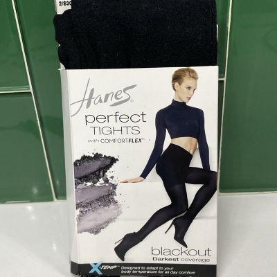 Hanes Perfect Tights with ComfortFlex, Blackout, X-Temp, Black MEDIUM