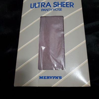 Mervyn's Pantyhose Ultra Sheer Sandalfoot SIZE Tall New 1611 Grey Vintage