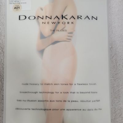 Donna Karan The Nudes Essential Toners Size Tall A01