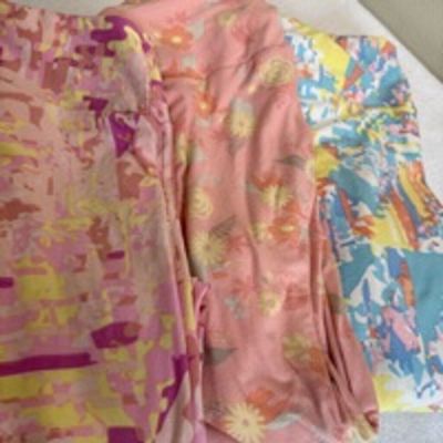 Women's 3 pairs LuLaRoe Leggings One Size Pink Yellow. Blue pastel prints