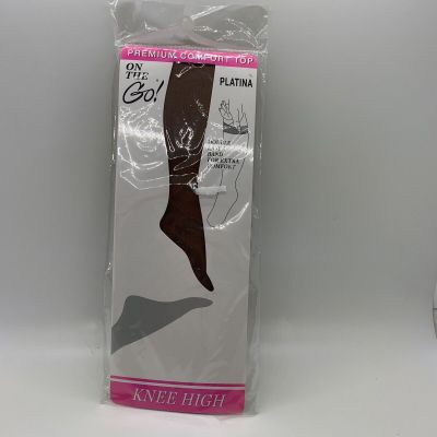 On The Go ! Knee Highs Sz 8 1/2-11 Women Platina 1 Pair NWOT Pantyhose