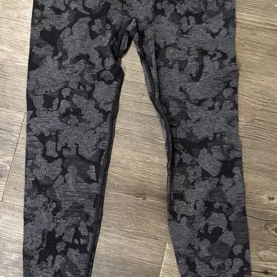 Gymshark Adapt Camo Seamless High Waist Leggings Womens S Activewear Gray Black