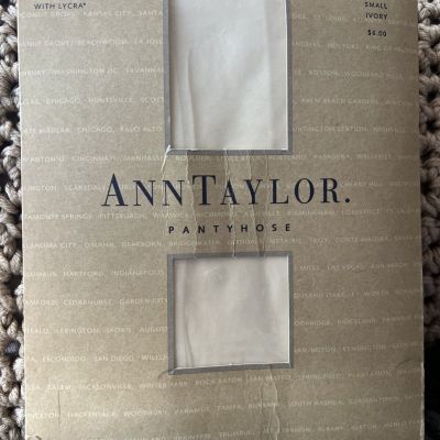 Ann Taylor Hosiery Pantyhose Control Top Women's Small Champagne New