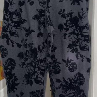 Velvet Floral Leggings Size 2X