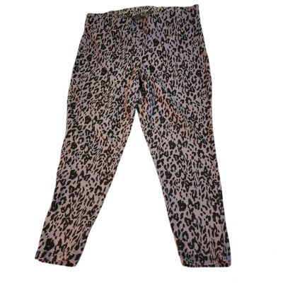 Torrid Women's Size 2XL Gray Animal Print Leopard  Cropped Cotton Leggings