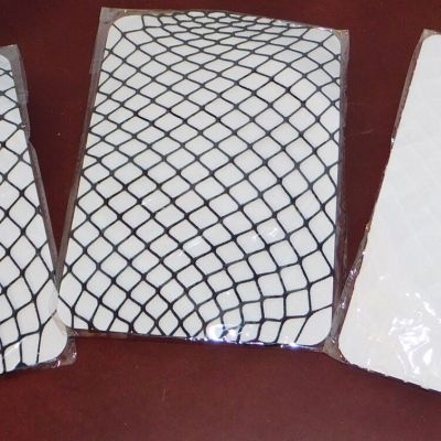 NEW 3 Pair of Fishnet Stockings 1 Pair white 2 Pair Black Size L