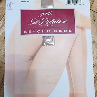 Vtg 2000Hanes Silk Reflections Beyond Bare AB BEYOND BUFF Control Top SandalFoot