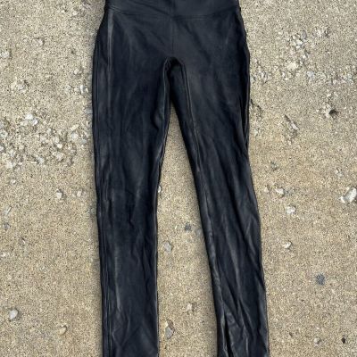 Spanx Sara Blakely Faux Leather Legging Womens Size S Small Black Stretch