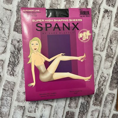 SPANX Super High Shaping Sheers Tights Black Size D NWT Tummy Control