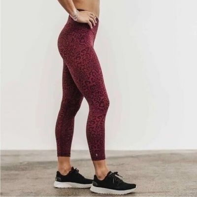 No Bull Red Leopard Print Leggings M Athletic Running Gym Workout Walking Maroon