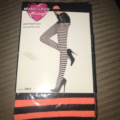 Music Legs Leggings Sz 5’ -5’10”