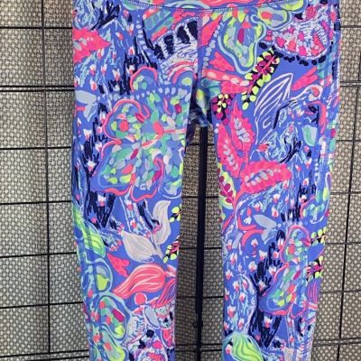 Lilly Pulitzer LUXLETIC WEEKENDER CROPPED LEGGING Fantasy Garden Blue Pink S