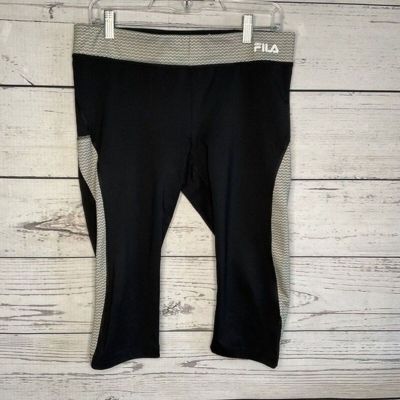 Fila?Womens Black Leggings Running Exercise Workout Chevron Pattern Capri Size M