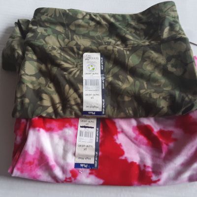 Ladies Plus Capri Leggings   Size 3X (24W-26W Pink & Green  NWT