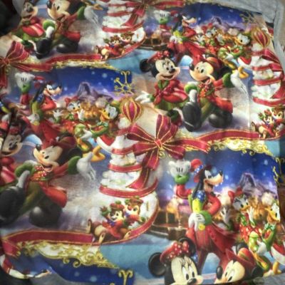 lularoe tc2 leggings disney christmas