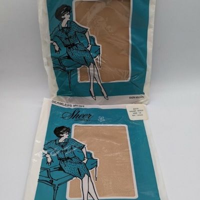 Riegel Paper Co 1965 Sheer Hosiery Seamless Mesh Smart Beige Size 10 NOS Vintage