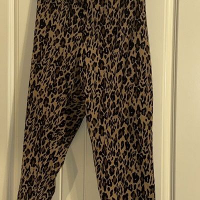 Torrid Leopard/Cheetah Print Stretch  Leggings/Pants Sz 5,  EUC