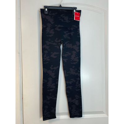 Spanx Look At Me Now Black Camo Seamless Workout Leggings XS NWT