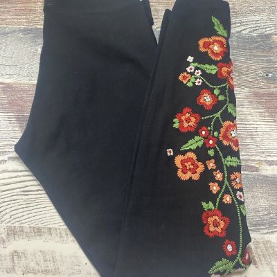 Express Floral Embroidered Black Leggings Size XSmall