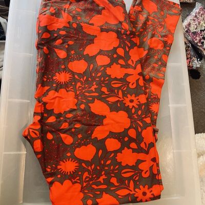 Tall & Curvy LuLaRoe TC Plus Size Leggings Cute Soft Stretch Yoga Flowers NWT