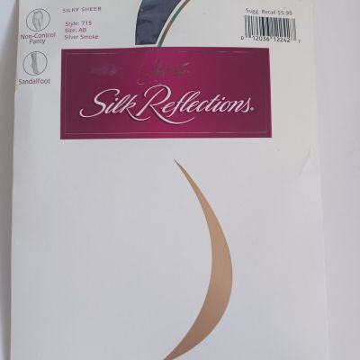 Hanes Pantyhose Silk Reflections Sandalfoot Silky Sheer 715 AB Silver Smoke New