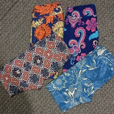 *NEW* LuLaRoe Leggings Lot Of 4 Tall And Curvy Bright Prints Minnie Mouse