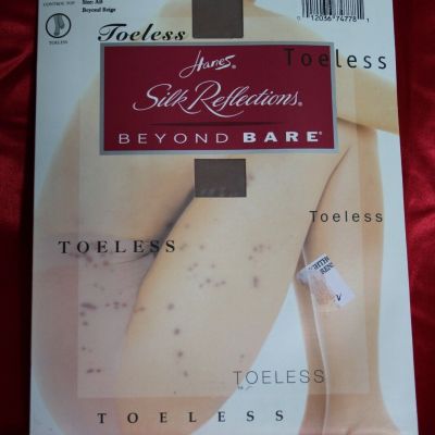 NOS Vtg Pantyhose TOELESS Beige HANES SILK REFLECTIONS Beyond Bare OAO85 Sz AB S