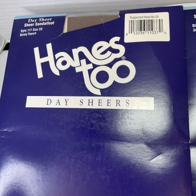 2 Hanes too Day Sheer Sandalfoot Hosiery Style 117 Size CD Barely There Vintage