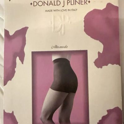 Donald J Pliner Lycra Pantyhose silky sheer leg control Style 1401 Sz 0=Petite