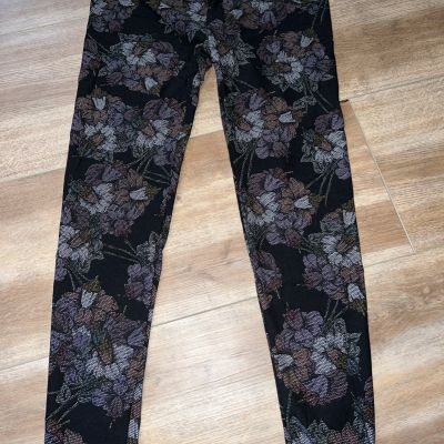 LulaRoe OS Floral Leggings HTF???? Unicorn Black Purple Pink Floral Roses  2-12