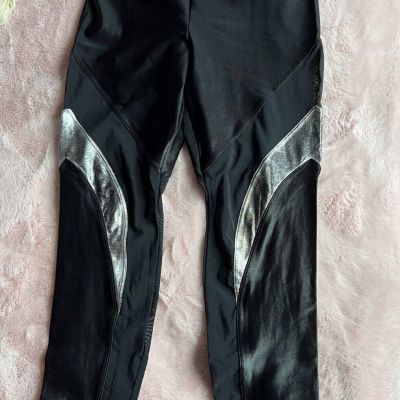 KORAL Shiny Mesh Black & Silber Leggings (Pre-Loved) Size L