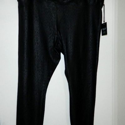 Women's Vera Wang Black Snake Skin HIghrise Leggings Size 2X-NWT